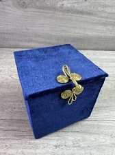 Li Bien  Glass Nativity Ball Ornament Manger Scene Baby Jesus 2012 In Box