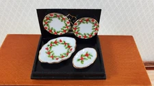 Dollhouse Plates & Platters Mistletoe Reutter Porcelain 1:12 Scale Miniatures
