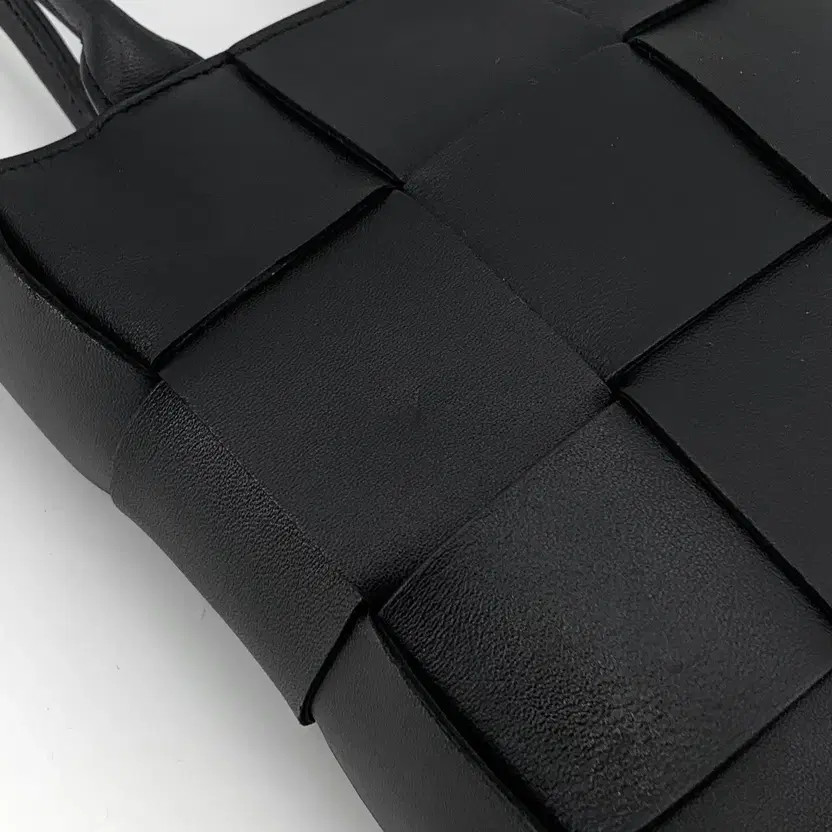 Bottega Veneta Cassette Mini Tote & Crossbody Bag 2-Way thumbnail 8