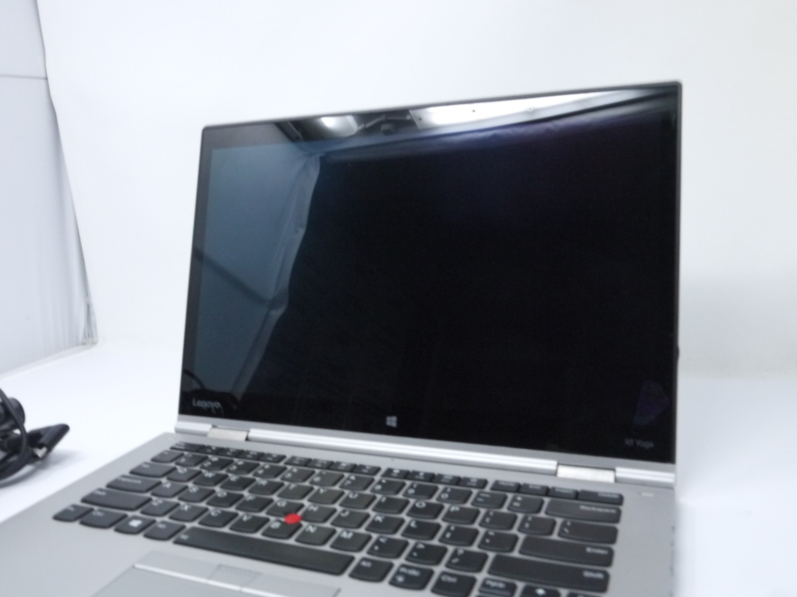 Lenovo ThinkPad X1 Yoga, 14-Inch Laptop, with Intel Core i7 7th Gen., Windows 11 Home