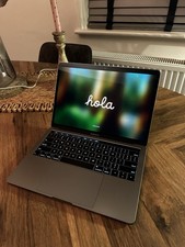 MacBook Pro 13”