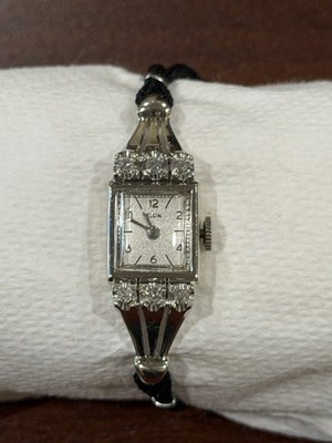 Vintage 1940 s/1950s Lady Elgin Art Deco Watch - 14K White Gold & Diamonds 