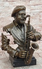 Scultura busto metallo bronzo arte originale firmata musicista jazz che suona sassofono