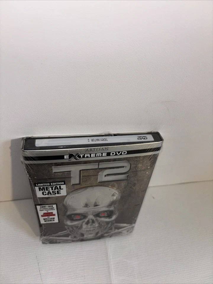 NEW Terminator 2 : Judgment Day T2 Extreme DVD Ltd. Ed Metal Case - SEALED - Image 2 of 3
