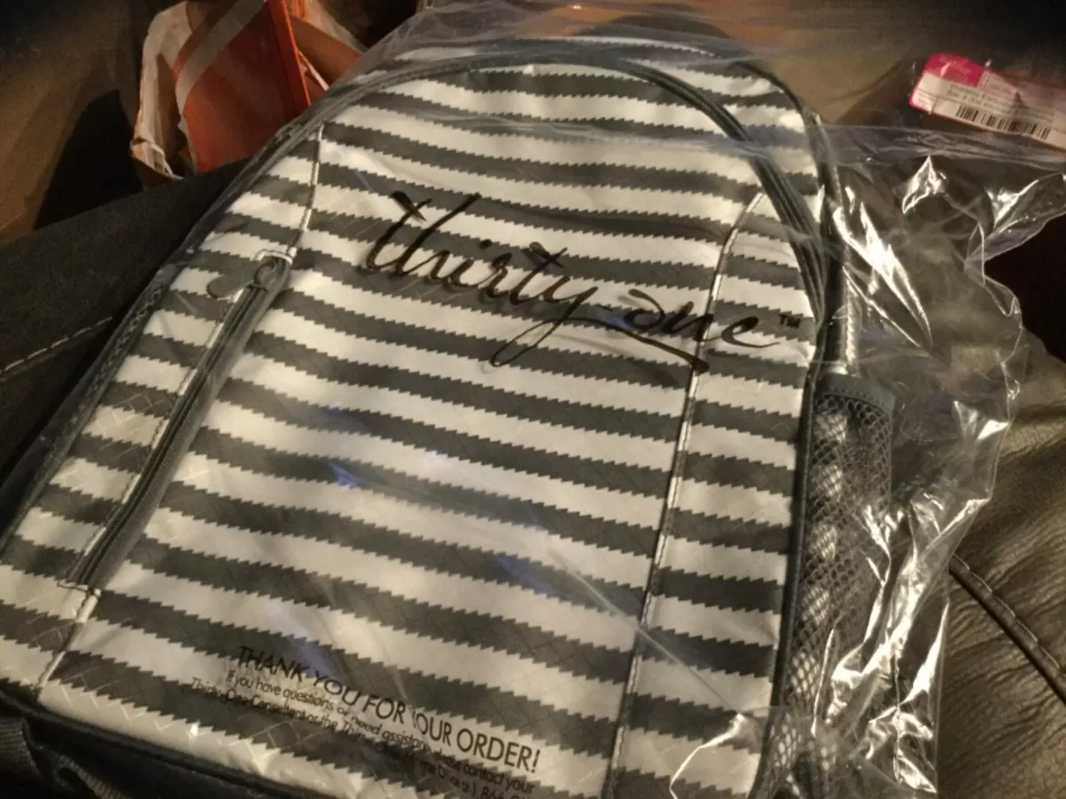 Thirty one hostess exclusive backpack grey wave on sale