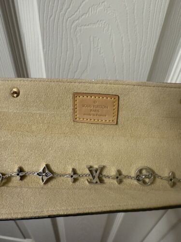 Authentic 18K White Gold Luois Vuitton Bracelet Monogram With Box 12.5 Grams