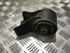 Support moteur Mazda 1200
