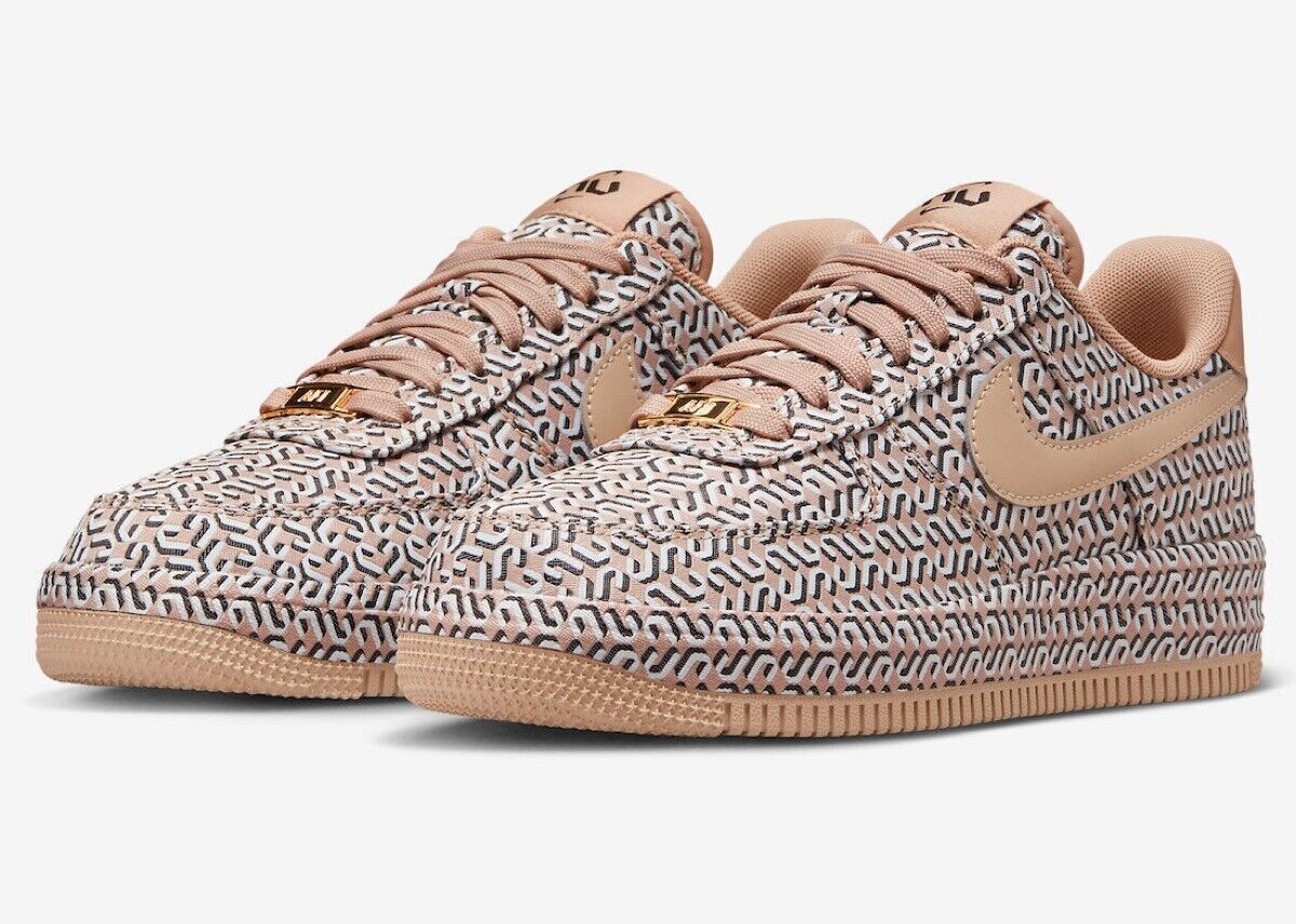 Nike WMNS Air Force 1 United in Victory Hemp DZ2789-200 US 5 Nike WMNS Air Force 1 United in Victory Hemp DZ2789-200 US 5