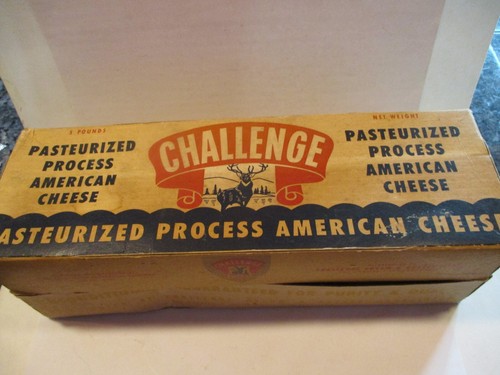 Vintage Challenge Large Cheese Box with Original Parts - Picture 4 of 4