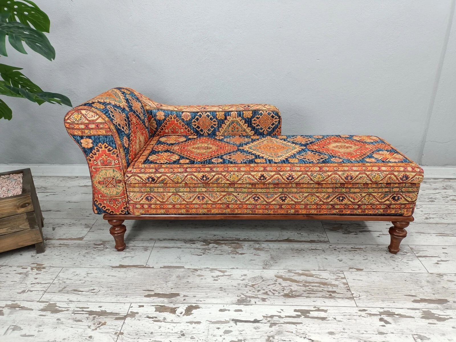 Storage chaise lounge, Handmade furniture, Farmhouse sofa, Upholstered sofa,
Opens in a new window o