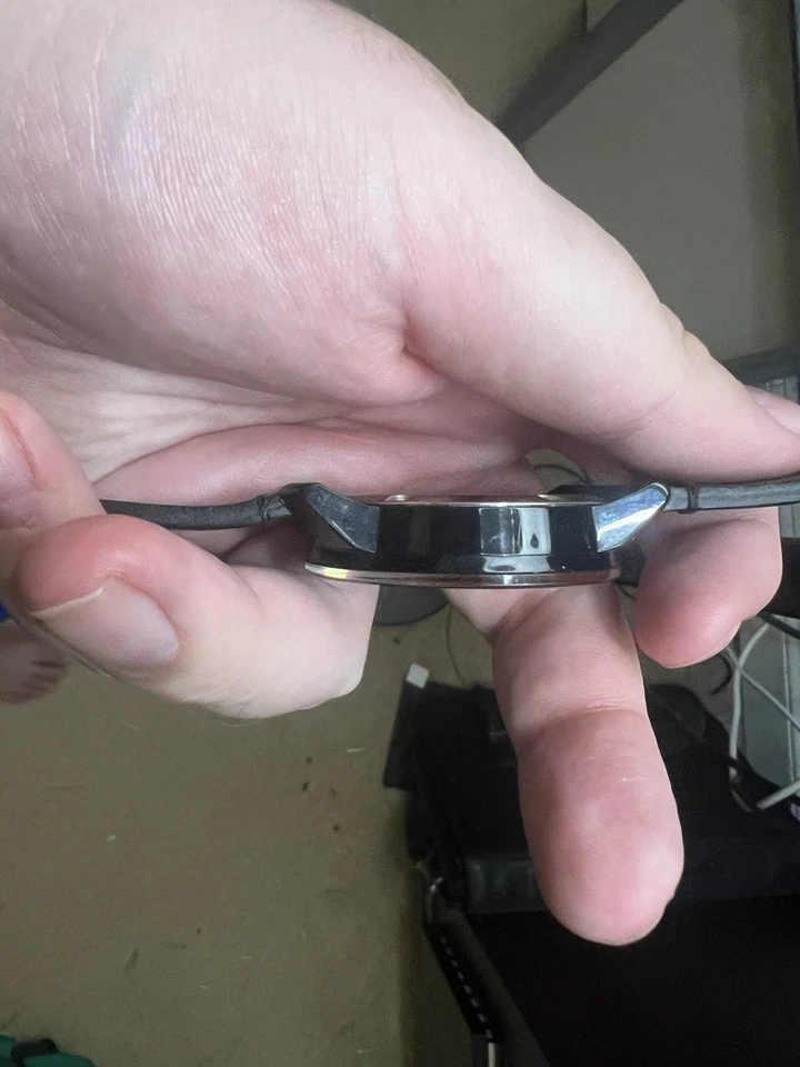 Reloj Movado Bold MB.01.1.29.6003 ¡Esfera de Museo Negra Manecillas Azules! Nunca usado Foto 4 de 4