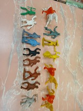15 Mixed MPC Auburn Other Ringhand Riders Policeman Military Horses And Saddles
