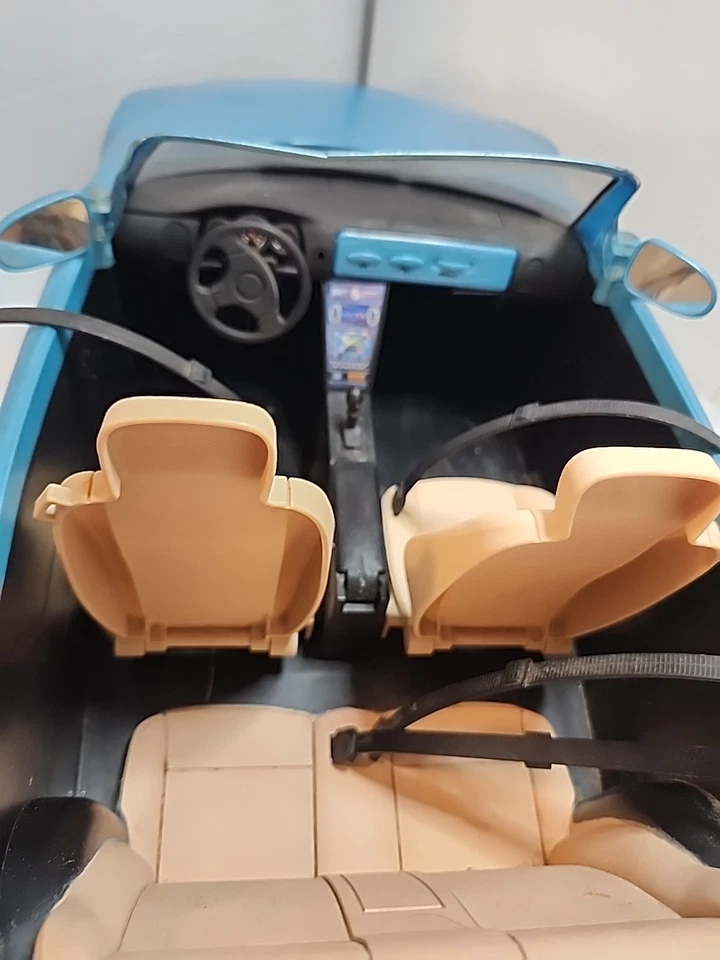 Vintage 2004 Mattel Barbie My Scene My Ride BLUE Car Convertible With Radio - Image 4 of 4
