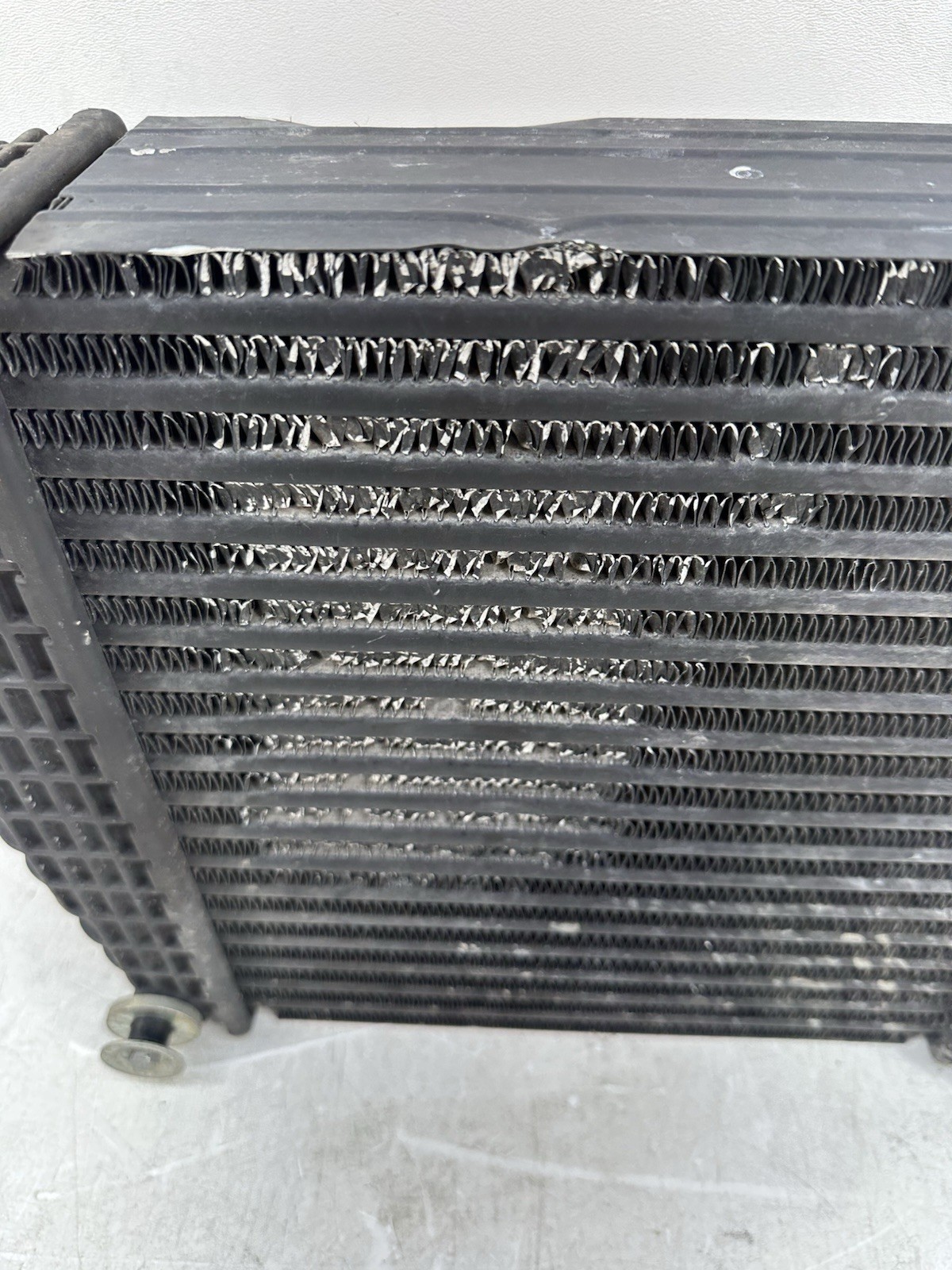 2014–2017 Maserati Ghibli Front Right Passenger Side Intercooler 16484792 OEM