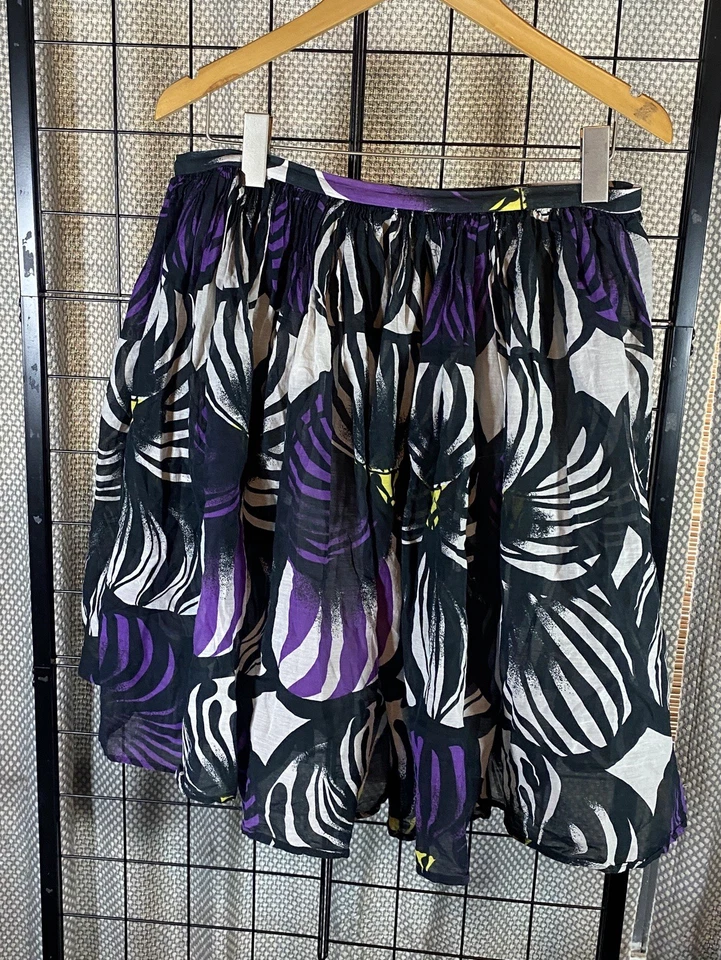 Falda corta en capas Marimekko mezcla seda talla 14 Foto 2 de 4