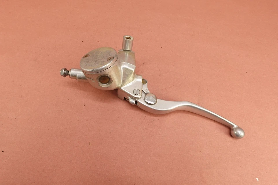 Cilindro maestro embrague delantero izquierdo Kawasaki Vulcan 1500 VN1500E 1996-2008 Foto 3 de 4