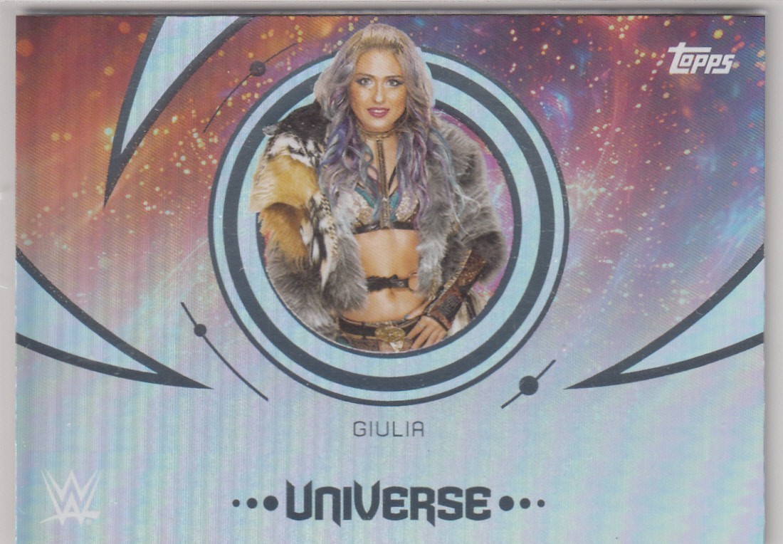 2025 Topps Universe WWE Giulia #150 SmackDown Rising Star Base Card