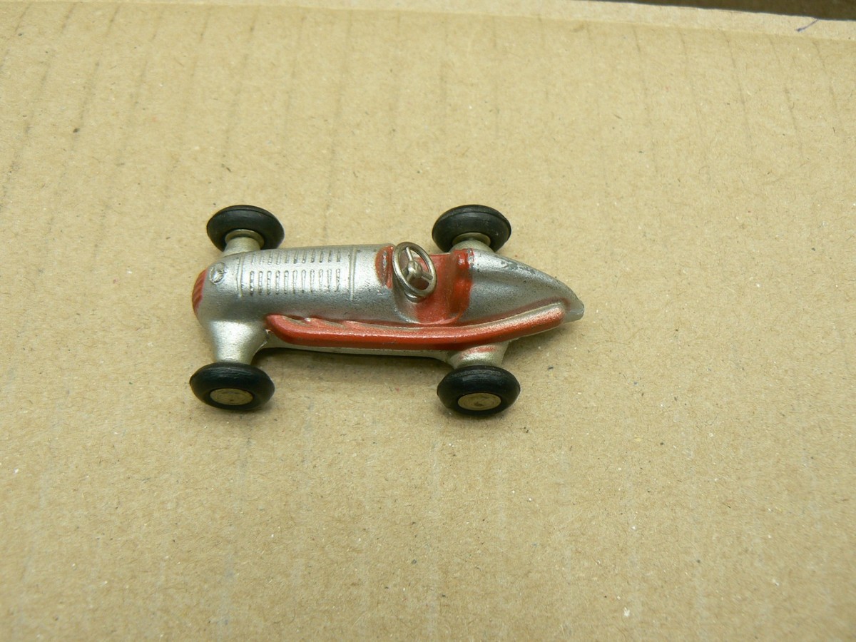 VINTAGE DIECAST SCHUCO PICCOLO 704 / 1936 MERCEDES BENZ / WEST