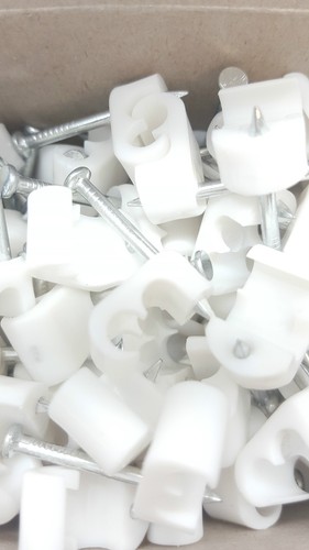 50 x WF65 White Round Coax Cable Clips Twin Satellite Shotgun for Sky HD Q - Picture 8 of 8