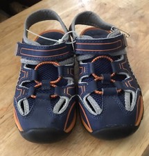 Wonder Nation Boy Closed Toe Sandal Water Outdoor Shoe Size 11