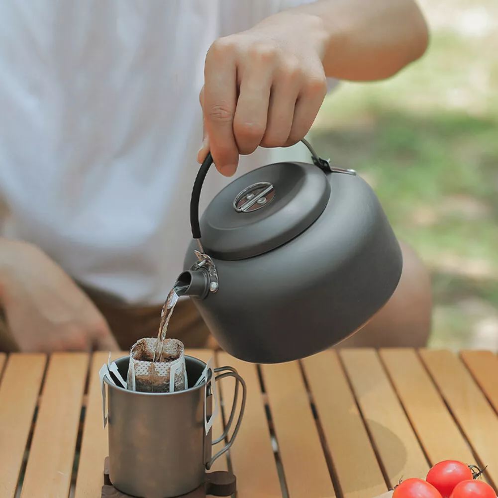 Camping Boil Water Kettle Aluminum Alloy Water Kettle Picnic Tableware  (0.8L)