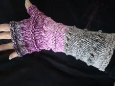 Hand Knit Fingerless Texting/Writing Gloves Mittens Armwarmers grey/pink/violet