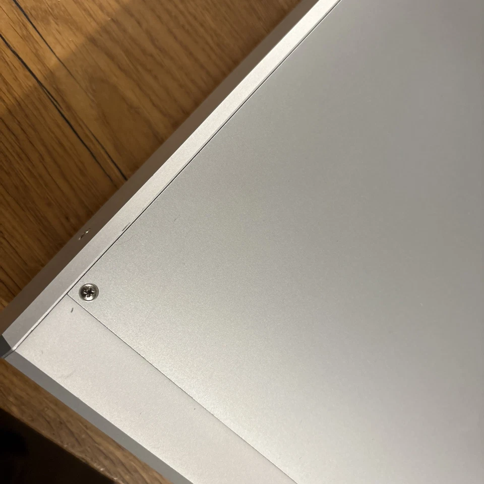 T+A R 1220 R mit Fernbedienung F1 und E2000 - Bild 2 von 3