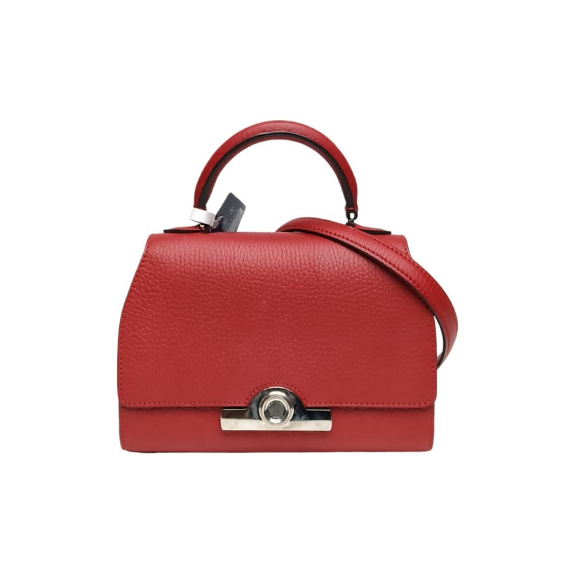 MOYNAT
