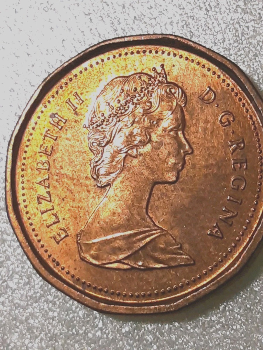 1989 Canada Copper Elizabeth II Vintage AU Brilliant Red Brown Die