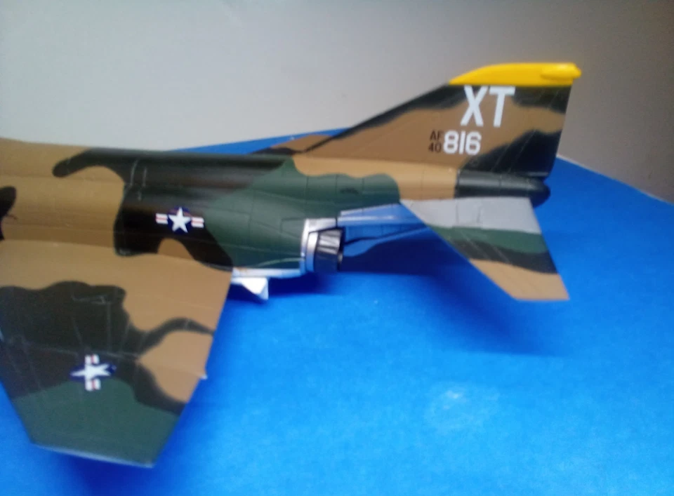 Corgi 1:72 McDonnell Douglas F-4C Phantom II die-cast airplane. Vietnam era. - Image 4 of 4