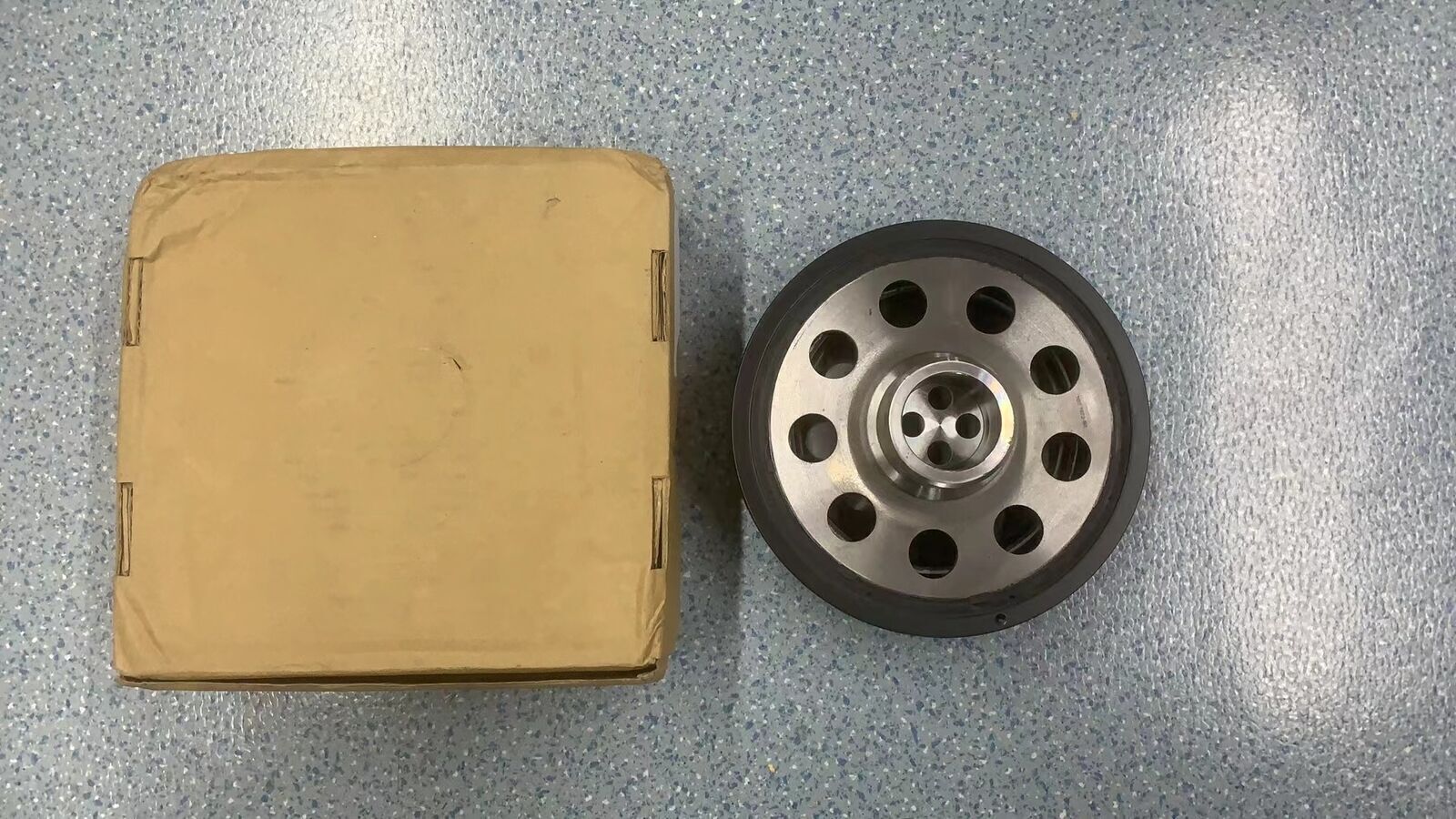 CRANKSHAFT PULLEY FOR BMW 116D 118D 120D 316D 318D 320D 520D E60 N47