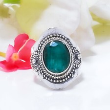 Natural Emerald Gemstone 925 Sterling Silver Ring Oxidize Jewelry Gift For Mom.