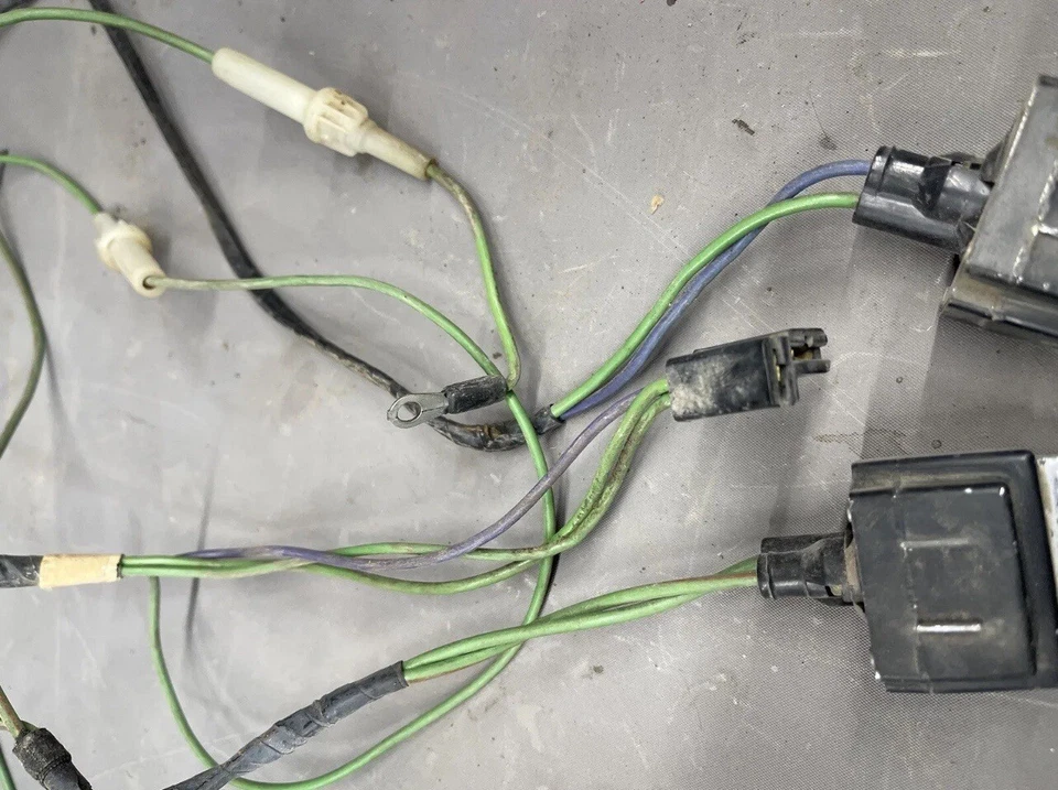 1967 Ford Galaxie ремни безопасности предупреждающий свет лампа ободок приборной панели кронштейн индикатор OEM - Изображение 3 из 4