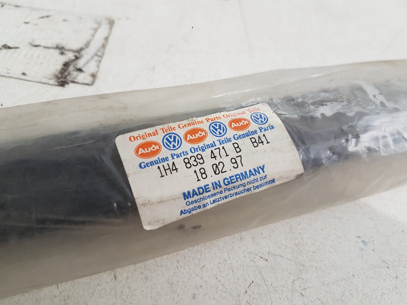 ORG VW GOLF 3 VENTO FENSTER DICHTUNG INNEN SCHWARZ 1H4839471B 