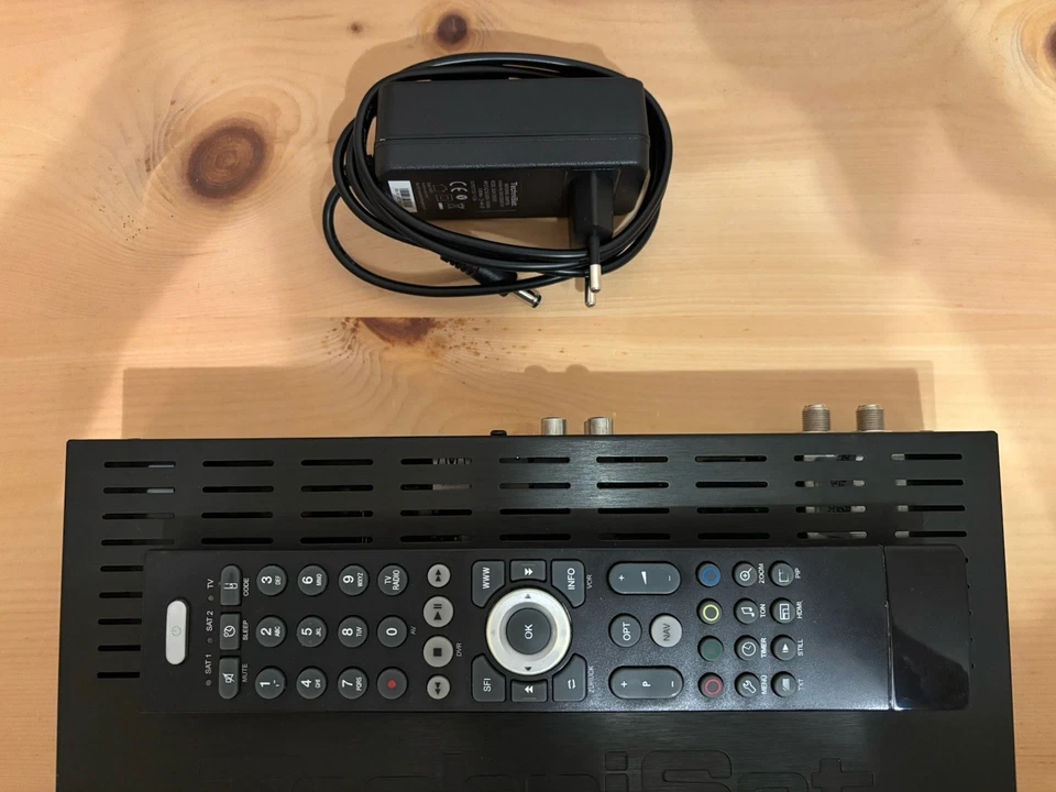 TechniSat DIGIT ISIO S2 HD-DVR DVB-S2 Twin - Bild 4 von 4