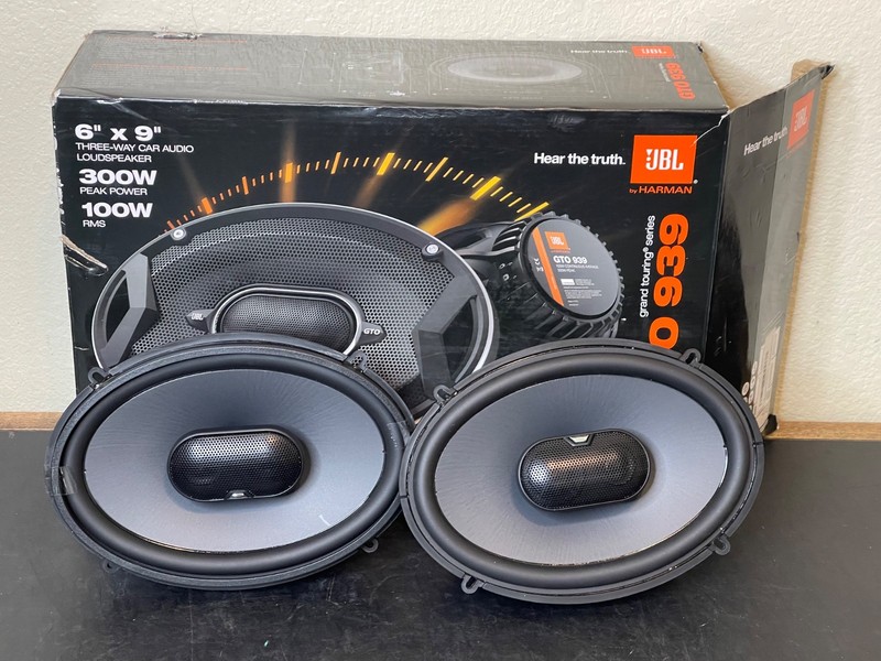 JBL by Harman GTO939 6" x 9" 3-Way Car Audio Speakers in Box - OPEN BOX