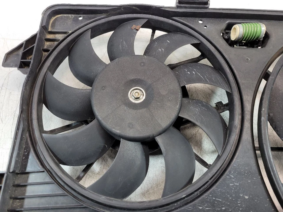 Ford Transit Connect 2010 2011 2012 2013 2,0 L radiador ventilador montaje OEM Foto 3 de 4