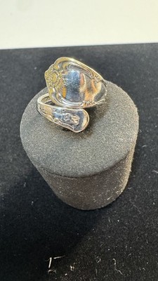Vintage ONEIDA LTD Silver Plate Flower Theme SPOON BYPASS RING SIze can adjust