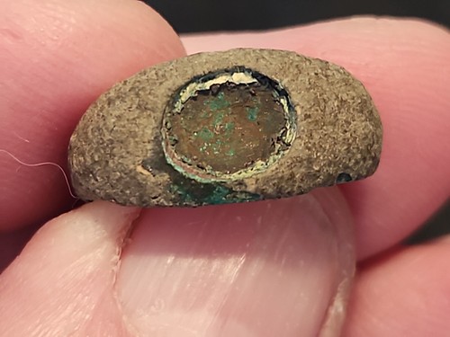 Roman bronze finger ring damaged in Antiquity. Please read description. LA75e