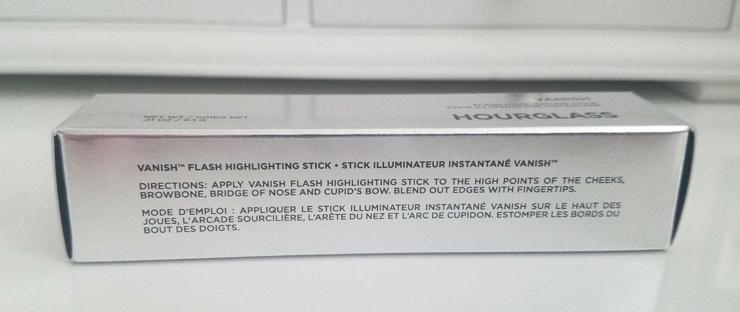 Damaged * HOURGLASS * Vanish Flash Highlighting Stick * GOLD