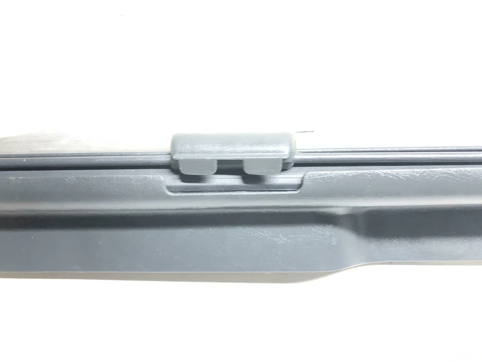 1995-1997 Chevy S10 Blazer / GMC Jimmy Retractable Cargo Trunk Cover GRAY OEM + - Image 3 of 4