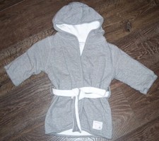 BURT'S BEES BABY hooded terry cloth robe size 0-3-6-9 months cover up
