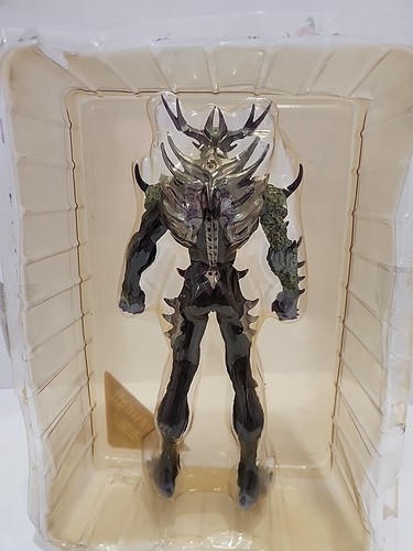 Figura FEWTURE DYNAMIC DEVILMAN ZANN 10"" versión verde púrpura - Imagen 2 de 9