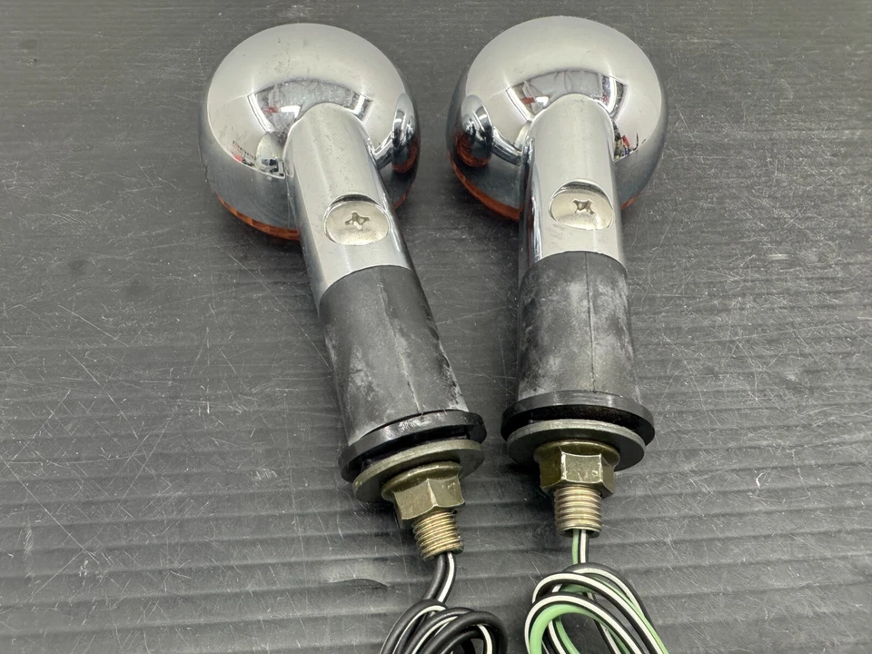 02-10 SUZUKI GZ250 MERODEADOR INTERMITENTES LUCES INTERMITENTES TRASERO IZQUIERDO DERECHO Foto 3 de 4