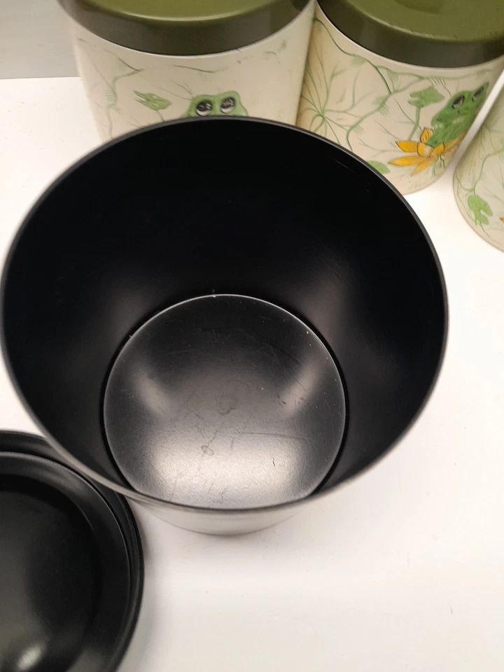 Vintage 70s Sears Neil The Frog 4 Canister with 4 Lids Complete Set 1977 - Image 4 of 4