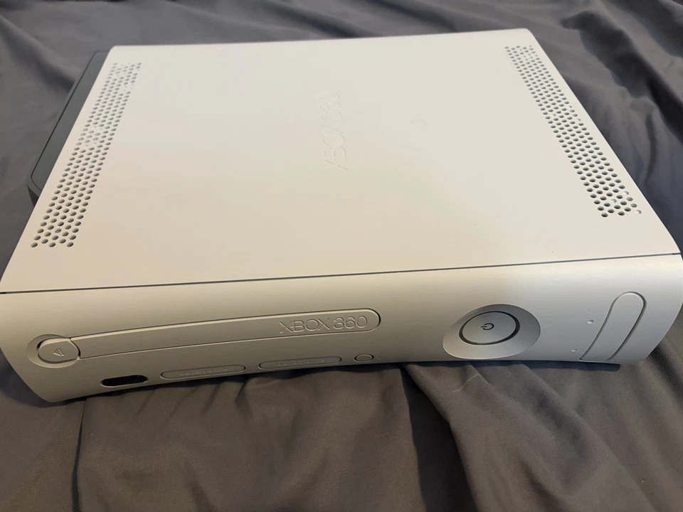 Xbox 360 Arcade Kinect Dashboard Mint Open Box - Image 4 of 4