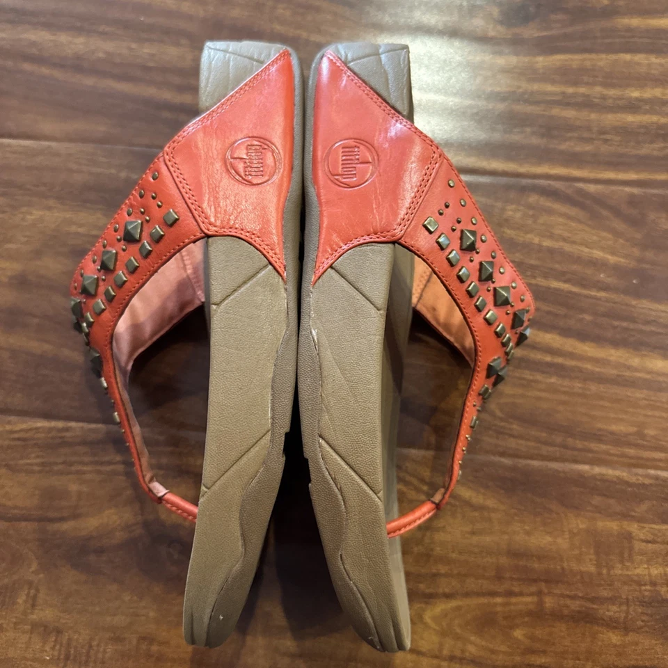 Chanclas FitFlop para mujer con tachuelas deslizables naranja talla 8 Foto 4 de 4