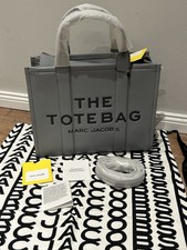 Marc Jacobs Shopper THE MEDIUM TOTE BAG LEATH...