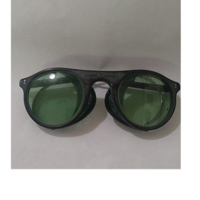 Industrial Safety Glasses Green Lens Full Frame Side Shields Metal Temples