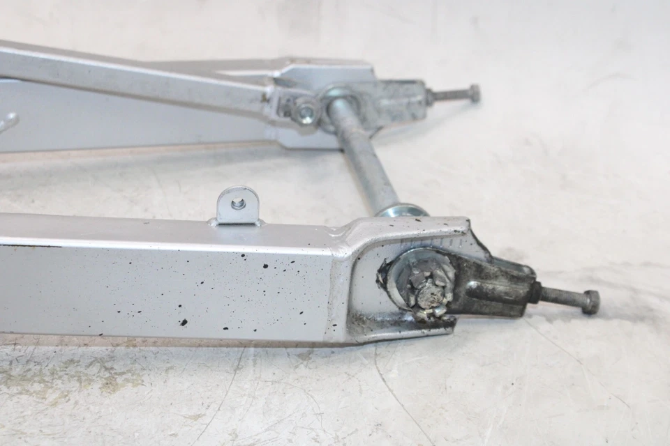 92-07 KAWASAKI NINJA 250R EX250F OEM BASCULANTE TRASERO SUSPENSIÓN TRASERA BRAZO OSCILANTE Foto 2 de 4